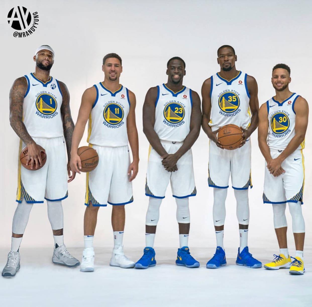 关注与期待（注目与期许）