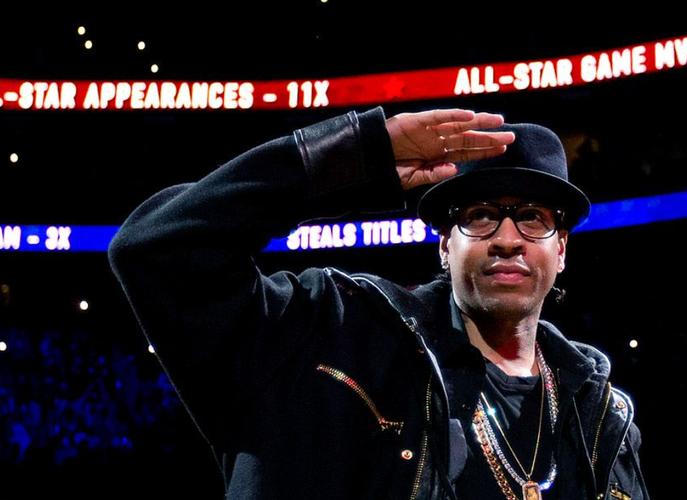 记者：吴少聪发烧，今日出席国安赛前发布会球员调整为张玉宁（记者：吴少聪发烧缺阵，国安今日赛前发布会改由张玉宁出席）