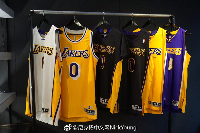 佩杜拉：虽然莫拉塔赛季至今13场0进球，但科莫依然信任他（佩杜拉：莫拉塔赛季13战无球，科莫仍对其保持信任）