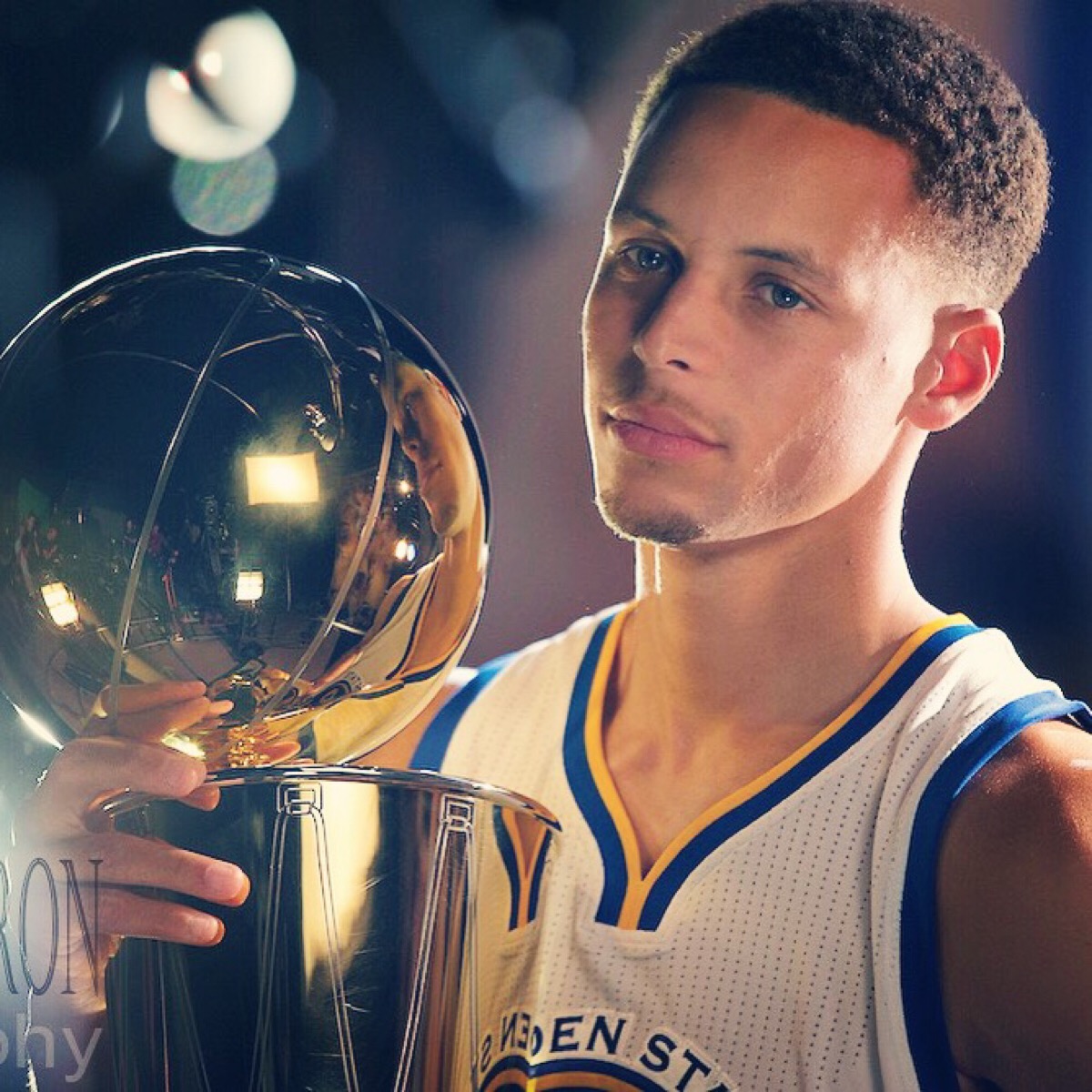 德转朱艺：黎巴嫩裁判组执法国安VS麦克阿瑟的亚冠联赛（朱艺：黎巴嫩裁判组将执法国安对阵麦克阿瑟的亚冠比赛）