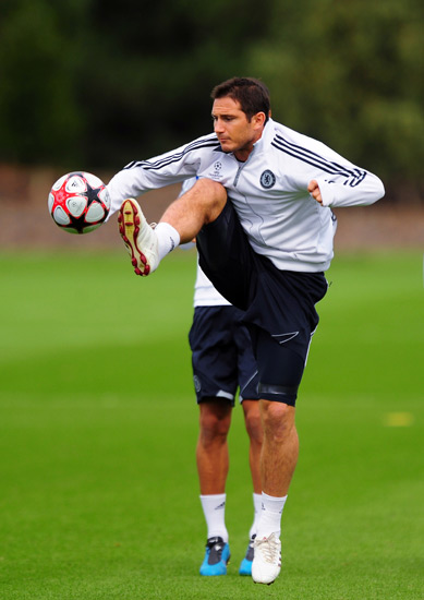 半场战报：埃尔切1-0赫罗纳，巴莱拉建功（半场速递：埃尔切暂1-0领先赫罗纳，巴莱拉破门）