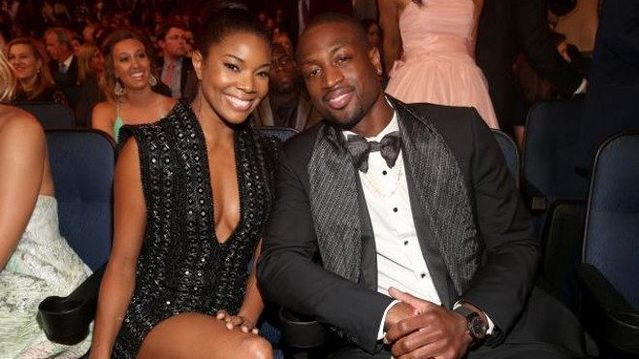 勇士外线三分连续暴走（勇士外线火力爆棚，三分狂飙不止）