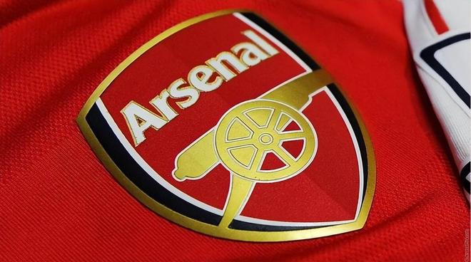 辽宁男篮王哲林末节关键表现（王哲林末节关键发挥，助阵辽宁男篮）